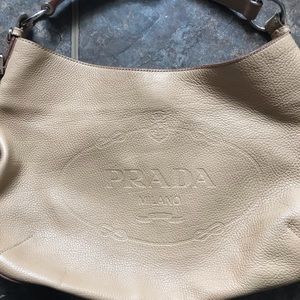 prada ladies bags price